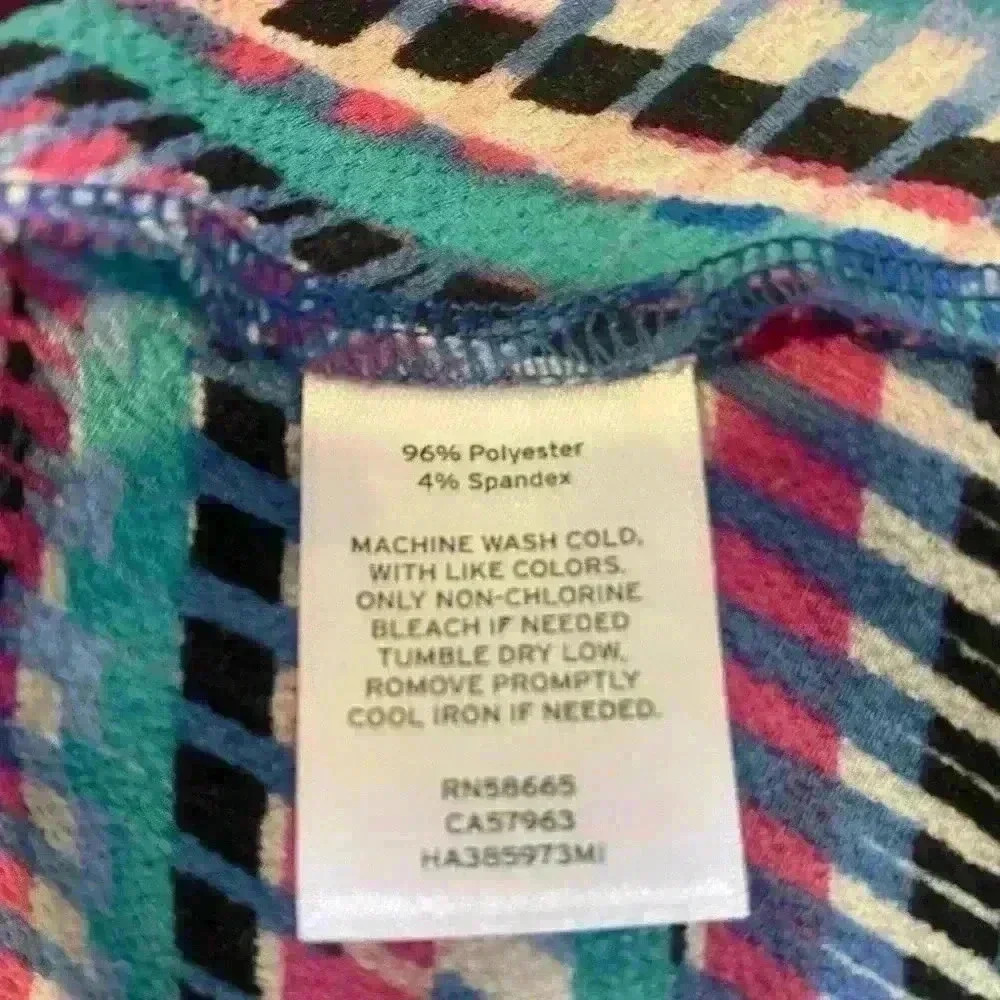 Multicolor Halogen blouse size medium . - Picture 4 of 4